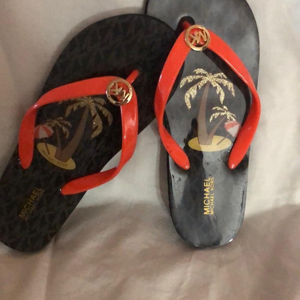 Really cute Michael Kors flip flops